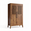 Houten kast met scharnierende deuren en verticale latten 80 x 40 x 160cm