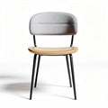 Stoel met grijs stoffen rugleuning en houten zitting afmetingen 45 x 45 x 80cm